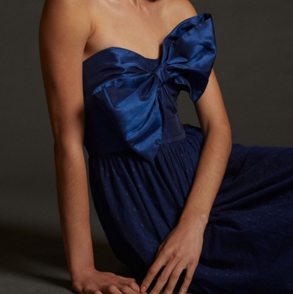 NWT || ANTHROPOLOGIE dress || size 6 - Picture 3 of 7